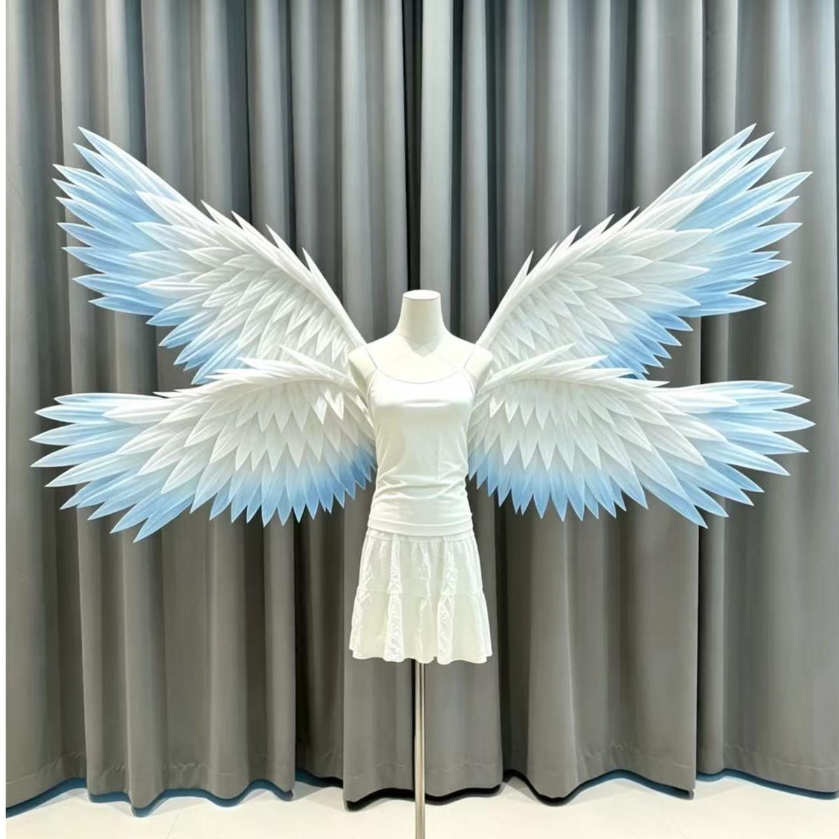 White four-wing angel wings with blue edges